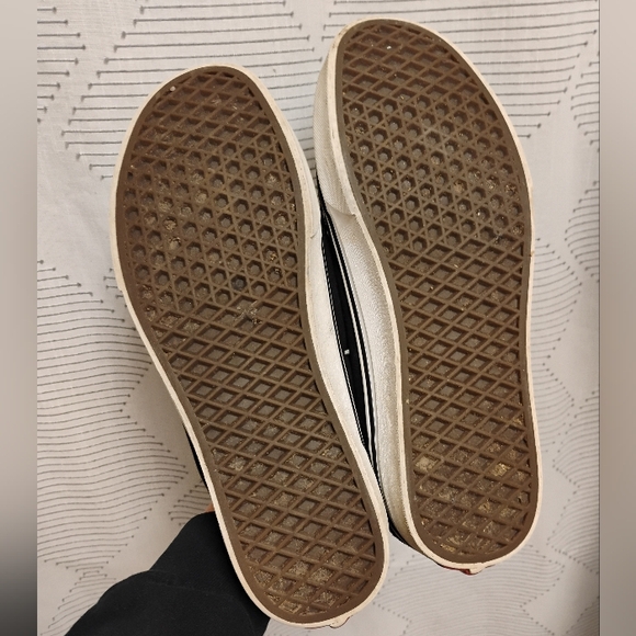 Men's Vans size 11 - Picture 7 of 7